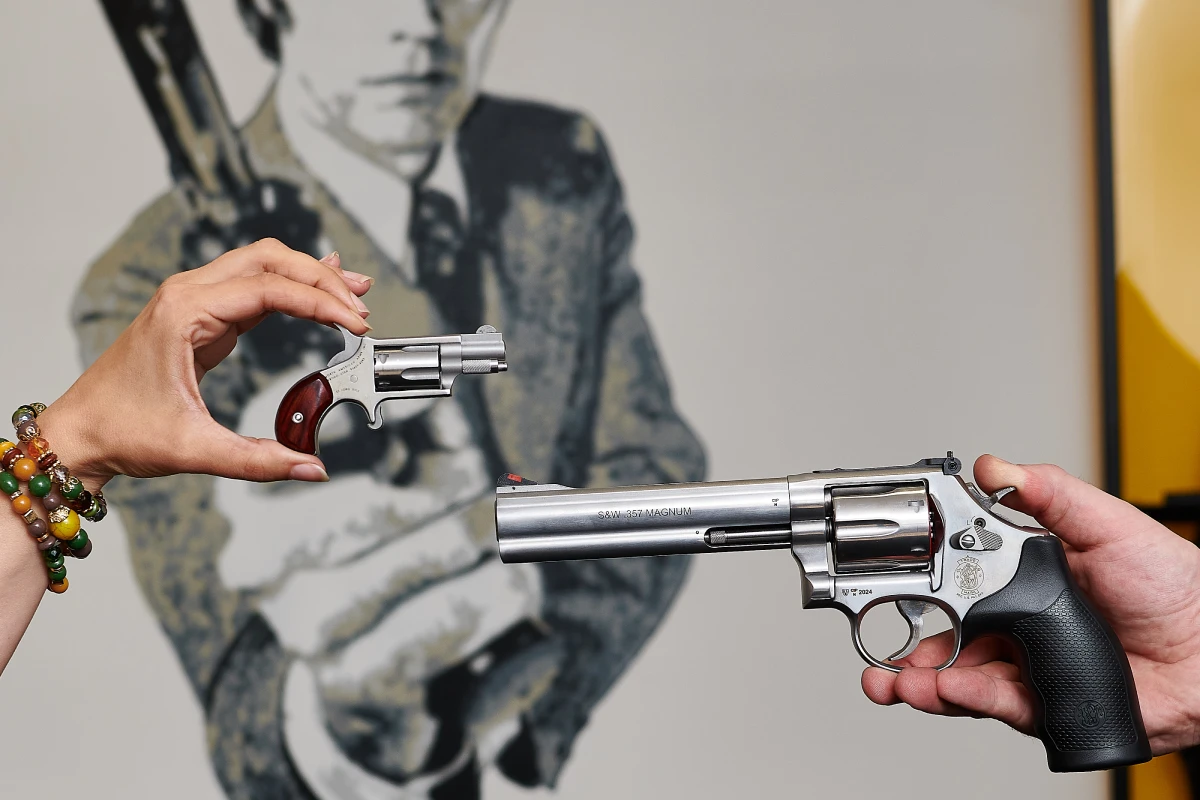 Le Pti Calibre Armurerie Forbach Dsc 1041 1